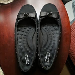 Walking cradles ballet flats